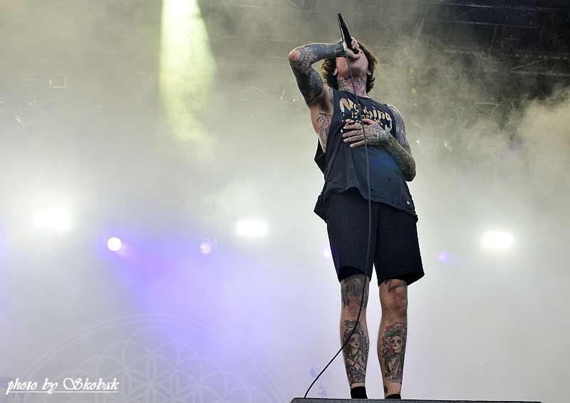 186_BRING_ME_THE_HORIZON