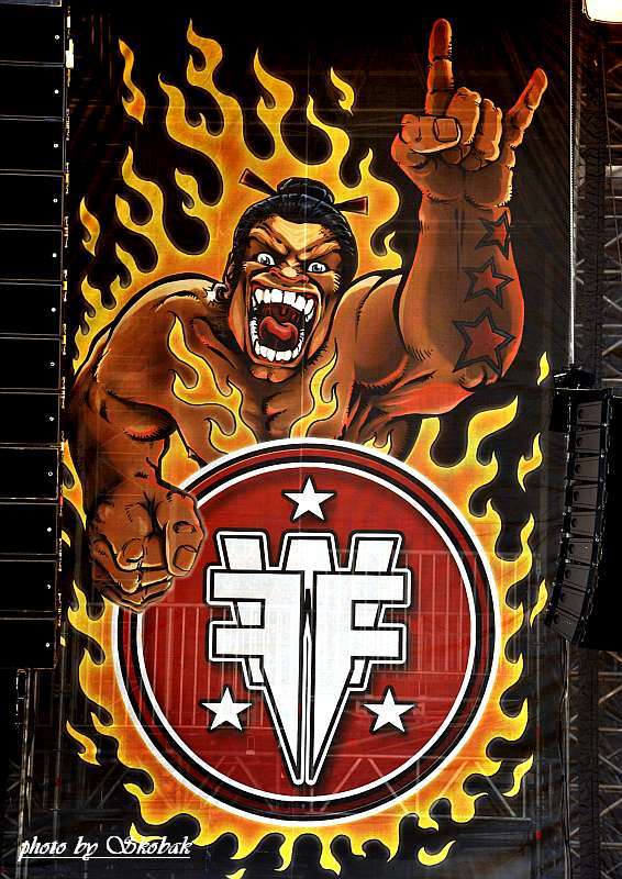 070_WITH_FULL_FORCE_2014