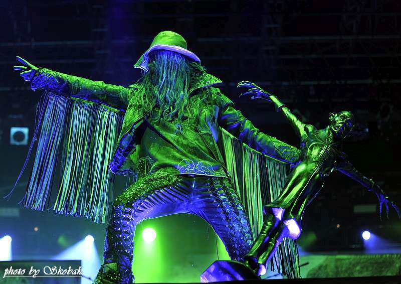 114_ROB_ZOMBIE