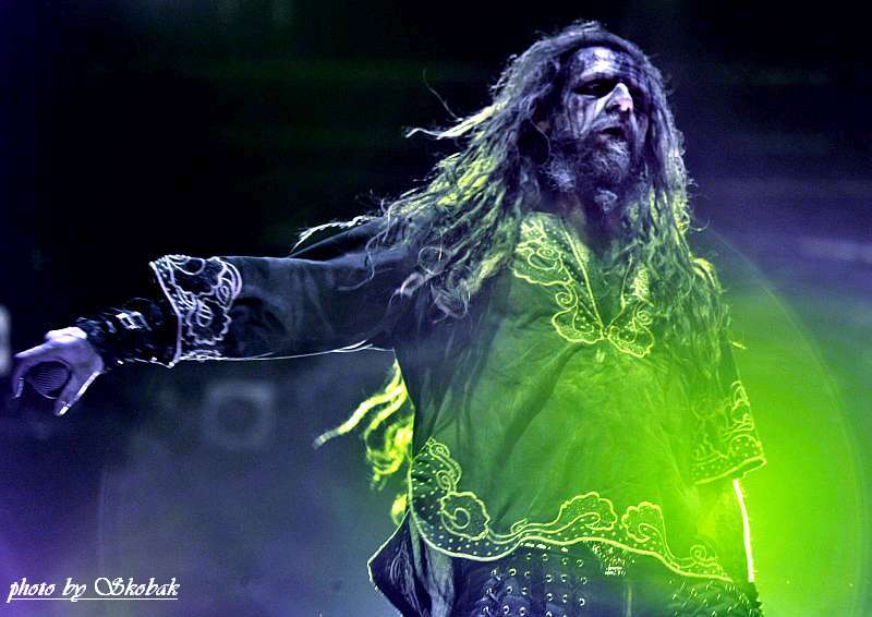 128_ROB_ZOMBIE